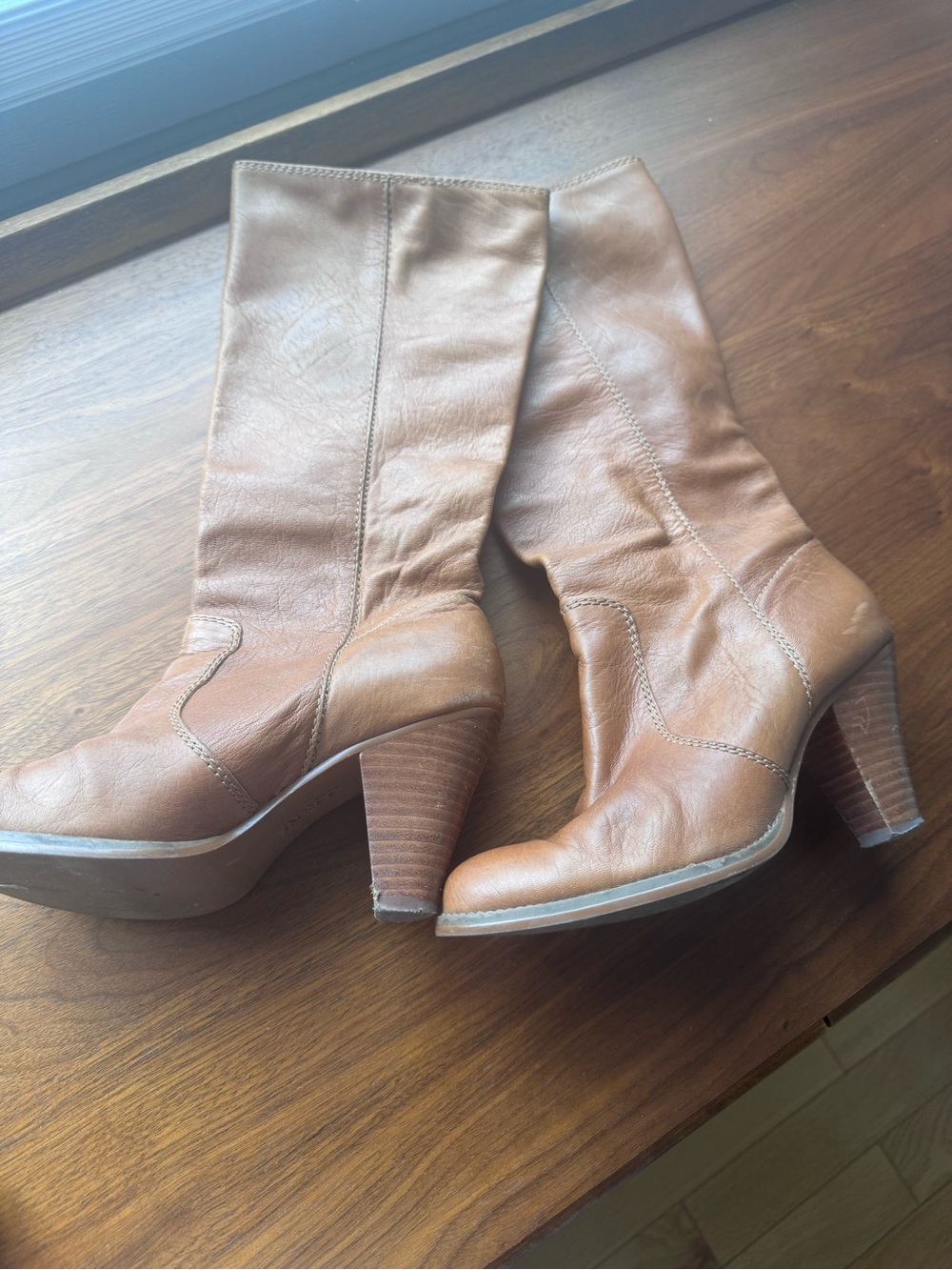 Anfani Women’s Tan Leather Mid-Calf Heel Boots